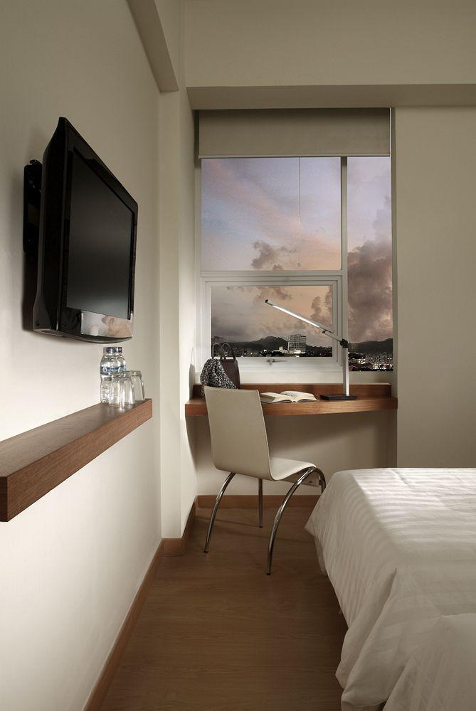 Whiz Hotel Malioboro Yogyakarta Extérieur photo