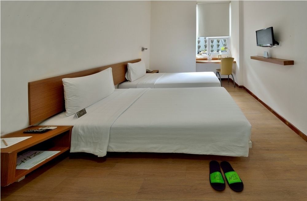 Whiz Hotel Malioboro Yogyakarta Extérieur photo
