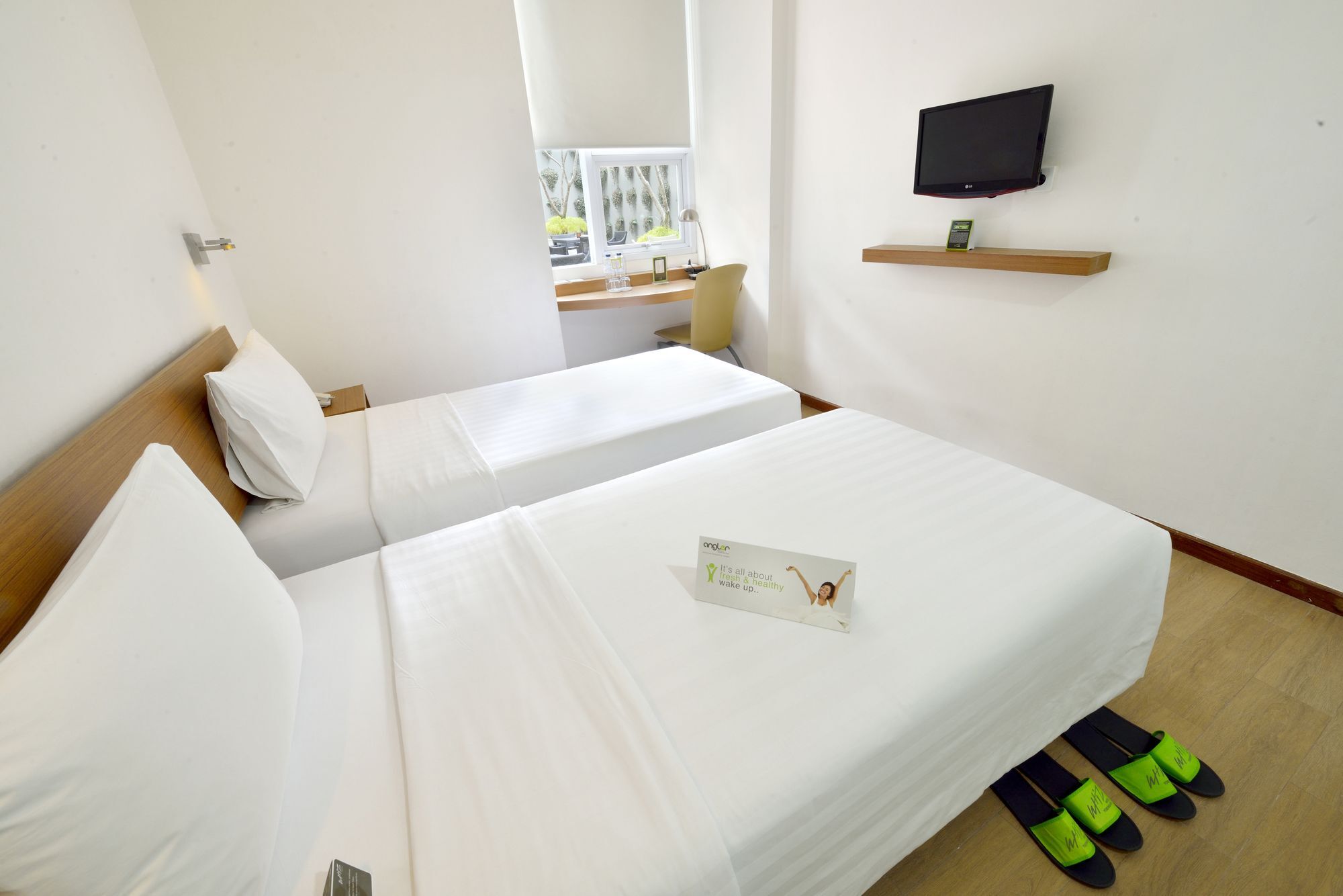 Whiz Hotel Malioboro Yogyakarta Extérieur photo