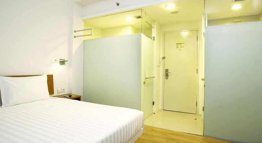 Whiz Hotel Malioboro Yogyakarta Extérieur photo